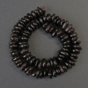 خرزات غارنت مصقولة، قطر 10-12×5-6مم+-، طول 39سم+- على خيط