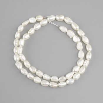 خرز لؤلؤ الأنهار، القطر 8-8,5×4-5mm+-، الطول 37cm+- على خيط صيد
