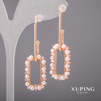 أقراط Xuping بأحجار بيضاء ولؤلؤ Majorca 16x48مم مطلية بالذهب 18K