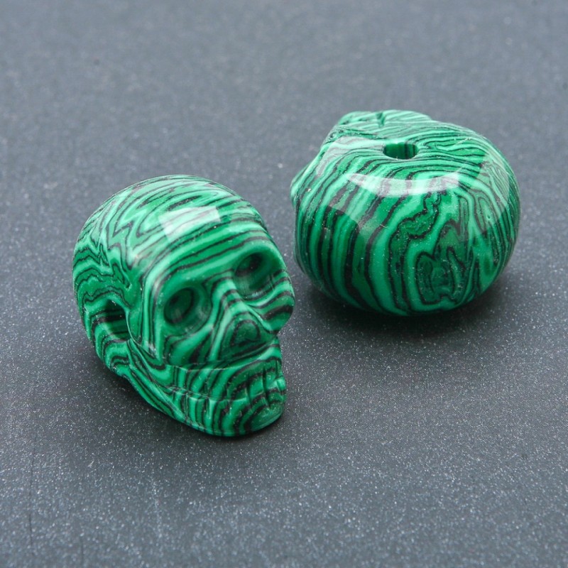 خرزة جمجمة ملكيت (مكبوس) 25x19mm +